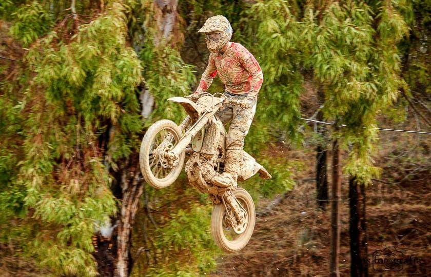 Navarra da la sorpresa y consigue un podio hist&oacute;rico